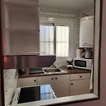 Gerona Center Apartman *