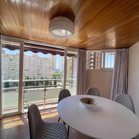 Daire Gerona Center *