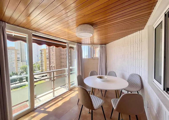 Gerona Center アパート ベニドルム